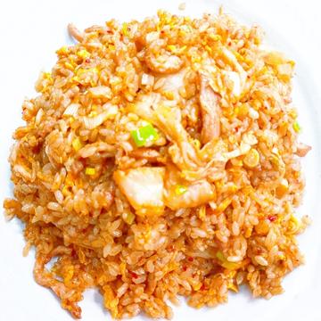 キムチチャーハン【辣白菜炒】