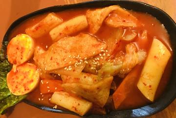 韓国トッポッキ(国式炒年)