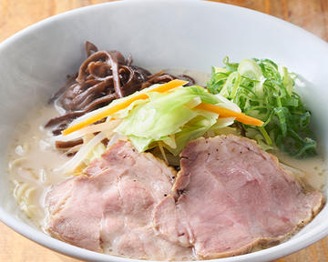 白丸元味(タンメン野菜のせ)