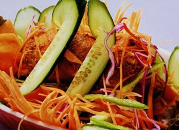 チョウタリスペシャルサラダ Chautari Special Salad