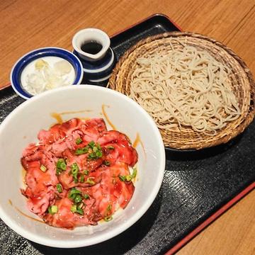 ローストビーフ丼&手打ち蕎麦セット