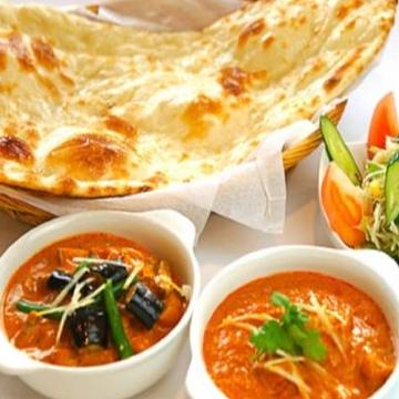 【人気】ダブルカレーナンセット W CurryNanSet (No Salad)