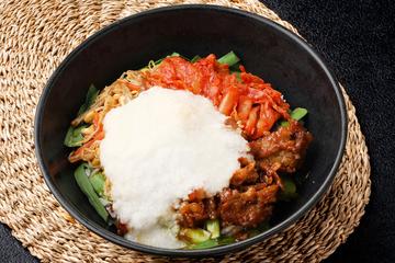 牛カルビにんにくとろろビビンバ