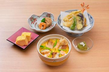 ちらし寿司天ぷら弁当