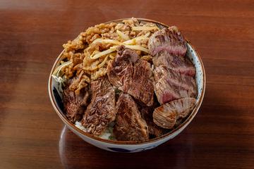 肉盛り丼 ハラミステーキ80gロースステーキ120g牛バラ焼肉100g ご飯200g