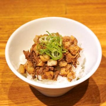 チャーシュー丼