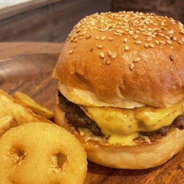 クラシックチーズバーガー