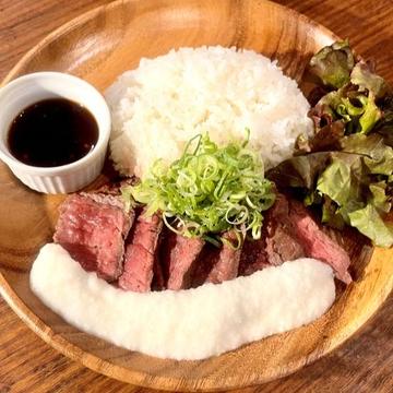 山かけとろろ牛ステーキめし