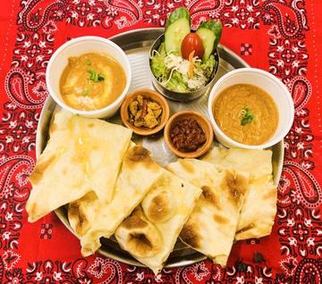 2 Curry Honey Naan Set
