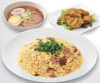 満足セット(五目炒飯)