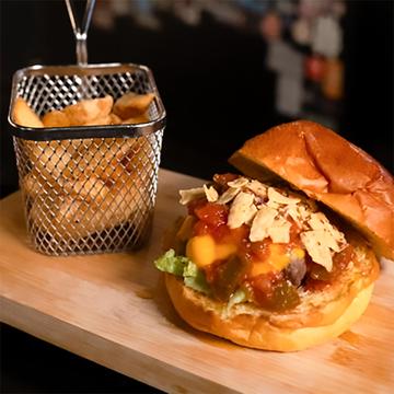 メキシカンサルサバーガー MEXICAN CHEESE BURGER