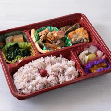 日替わりデラックス弁当