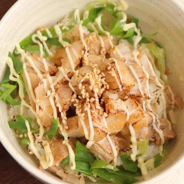 炙りチャーシュー丼(卵屋さんのマヨネーズ使用)