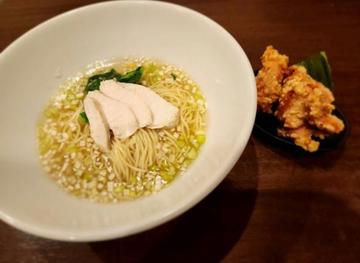 さっぱり塩味スープ麺と唐揚げ