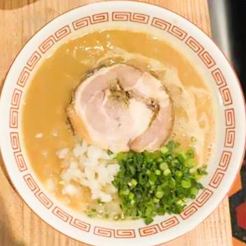 鶏白湯らーめん