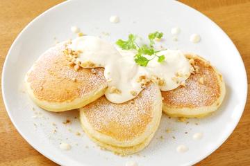 ココナッツカスタードのパンケーキ(スープ付) Coconut Custard Pancake (Comes with Soup)