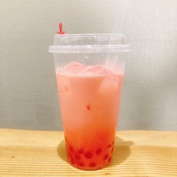 【タピオカ】イチゴミルク