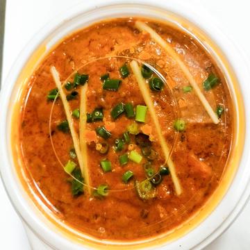 チキンティッカマサラカレーとナンセット(Chicken Tikka masala)