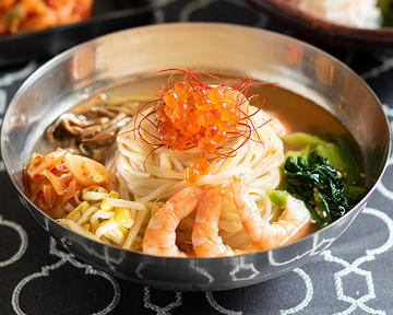 豪華海鮮冷麺