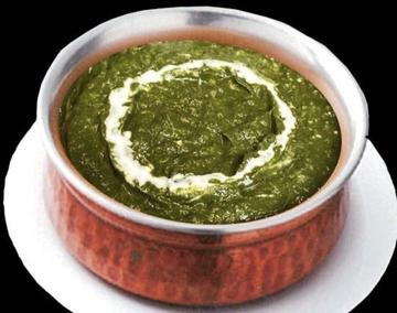 ほうれん草キーマカレー Sag Keema Curry