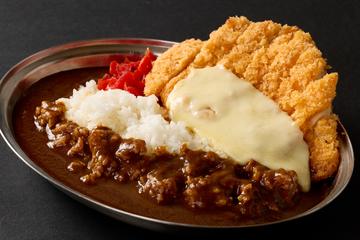 【ジャンボサイズ】たっぷりチーズチキンカツカレー Cheese Loin Cutlet Curry