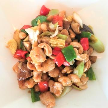 鶏肉とカシューナッツの炒め