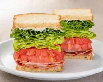 BLTサンド Bacon, Lettuce, Tomato Sandwich