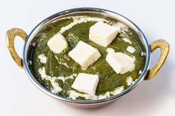 サグパニール Saag Paneer