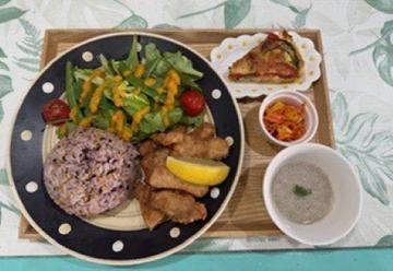 マグロの塩麹竜田揚げ定食