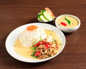 ホワイトガパオとチキングリーンカレー弁当 WhiteChickenGapao＆ChickenGreenCurrybento