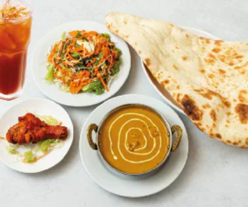 タンドリーチキンカレーセット Tandoori Chicken Curry Set(※おかわりナン有！)