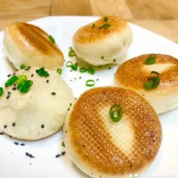 焼き豚肉まん3個