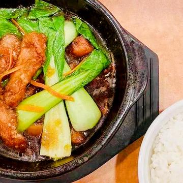土鍋魚肉煮込み定食