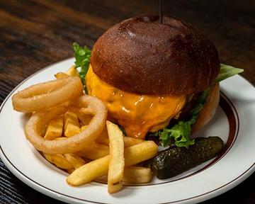 〔人気No.2〕WAGER BURGER ウェイジャーバーガー