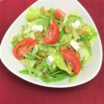 グリークサラダ Greek salad