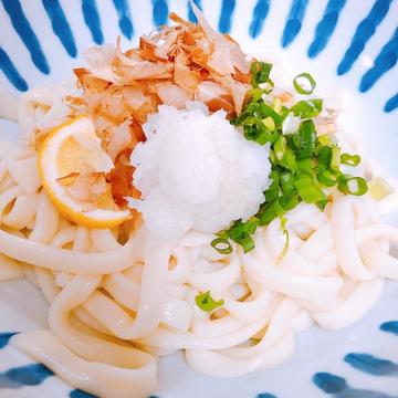 冷やしぶっかけうどん