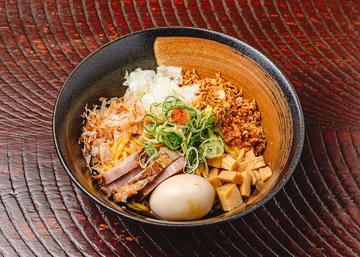 あぶらそば 味玉つき