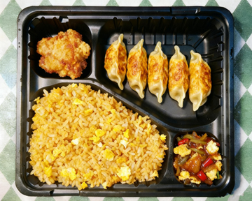 餃子炒飯弁当
