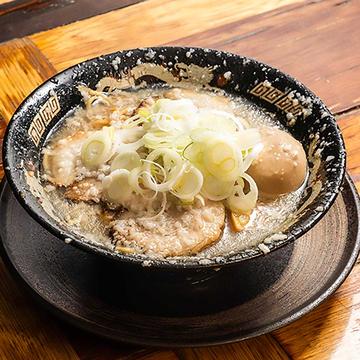 特製らーめん Deluxe Ramen
