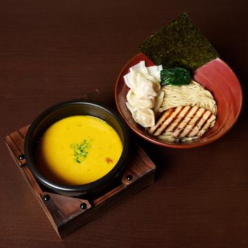 ワンタンカレーつけ麺