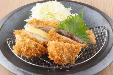 チーズ＆梅しそ熟成重ねかつ相盛り弁当