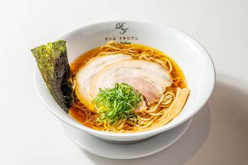 【要加熱調理】醤油らぁ麺(生麺タイプ)