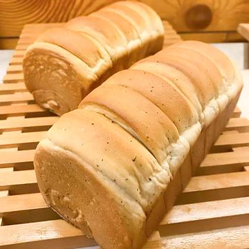 一本 紅茶米粉の食パン