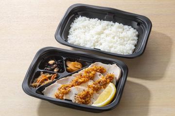 蒸し鶏の香味ネギだれ弁当