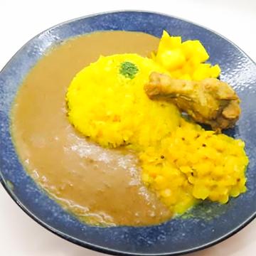 【長いものソテー付き】チキンのスパイスカレー