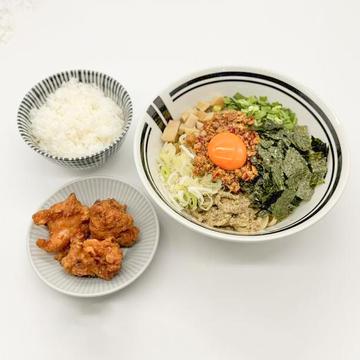 まぜそばセットB(まぜそばと唐揚げとライス)
