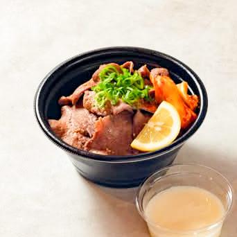 ふわとろとろろ牛タン丼