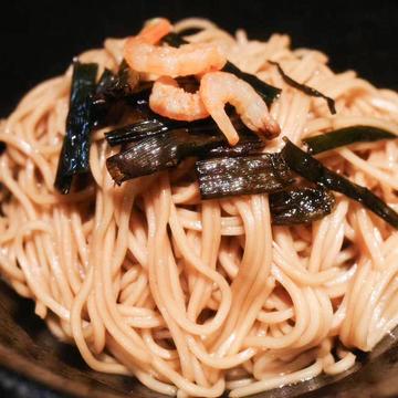 香ばし葱油と干し海老のまぜそば