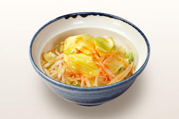 もやきゃべ Beansprout ＆ Cabbage