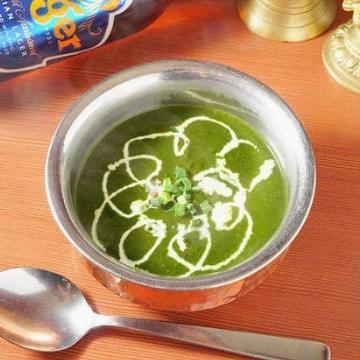 エビほうれん草カレー